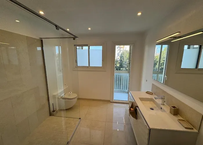 Appartamento La Roseraie - Standing 4 Prs - Piscine - Parking