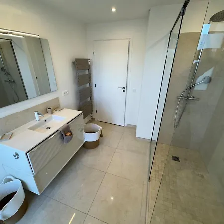 La Roseraie - Standing 4 Prs - Piscine - Parking Apartman